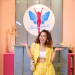 Chitrashi Rawat Instagram – All set for the summers with @clinicmetamorphosis βs new and advanced Laser technology Alma Soprano Titanium. Much faster and painless πͺπ»
.
.
#chitsstyle #lasertreatment #beautyproducts #metamorphosis #collab #chitrashirawat #laserhair #hairreduction