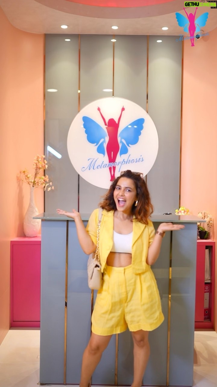 Chitrashi Rawat Instagram - All set for the summers with @clinicmetamorphosis βs new and advanced Laser technology Alma Soprano Titanium. Much faster and painless πͺπ» . . #chitsstyle #lasertreatment #beautyproducts #metamorphosis #collab #chitrashirawat #laserhair #hairreduction