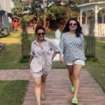 Chitrashi Rawat Instagram - All it takes is a camera to turn a hotel garden into a fashion runway. 📸❤️ #holiday #outdoors #reels #chitrashirawat #aditisinghsharma #catwalk #green
