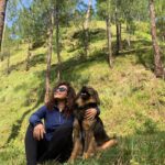 Chitrashi Rawat Instagram - With Pahadi beauties from @birterraces Let me introduce our fun trekking partners 🐕 Jack - the protector Zoey- the smarty one Grabber- the naughty boy Kallu- the fomo one They were an absolute delight to be around♥️ Miss them :)