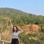 Chitrashi Rawat Instagram - Jungle Treat 🍁 #chitstravels . #jungletravel #indiatravel #travelmoments