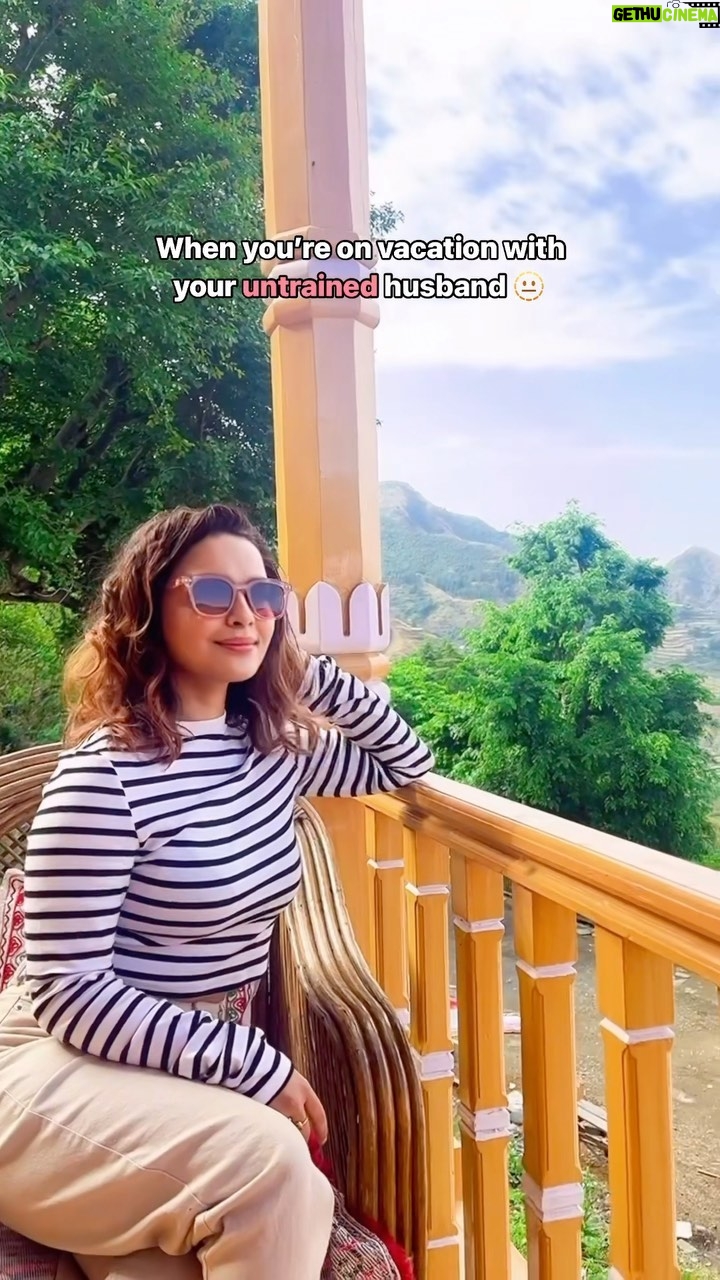 Chitrashi Rawat - 2.5K Likes - Without instructions they wouldn’t know 🤷♂️ #chittybytes #vacature #relatablereel #vacationreels #funnyreel #relatablecontent #chitrashirawat