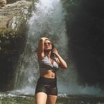 Chitrashi Rawat Instagram - To see and breathe nature in its full glory is a privilege we must never take for granted 🌻 I played, I prayed , I marvelled to my heart’s content. #chitstravels Top @tailorandcircus
