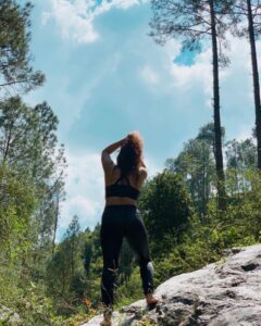 Chitrashi Rawat Instagram - I felt my lungs inflate with the onrush of scenery—air, mountains, trees, people. I thought, 