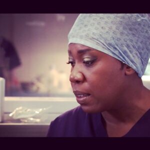 Chizzy Akudolu Instagram - 12 years ago, we said ‘hey’ to Mo.
Holby changed my life and it’ll always be one of my favourite jobs ❤️