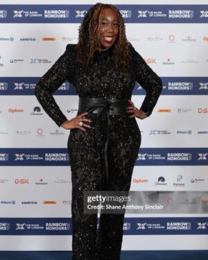 Chizzy Akudolu Instagram - Get ready to be royally fed up with pics of me in this jumpsuit. I plan to wear it EVERYWHERE!! Never felt so amazing or comfy in a jumpsuit before, except when it was time to use the loo… 
Oh yeah and my date @alexandertheo looked good too… 😜

Outfit: @nadinemerabi 
Smile: From my Mama 💋