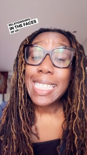 Chizzy Akudolu Instagram - Mental Health Monday the Valentines Edition 🌷🌹

Have a great week ❤️

#mentalhealth 
#mentalhealthawareness 
#mentalhealthmonday
#ValentinesDay