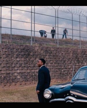 Chizzy Akudolu Instagram - Been watching this incredible series only to find my mate @tforrestdop is the Cinematographer!! It’s stunningly shot and the acting is top notch!! Very interesting to see Malcolm X and Martin Luther King together. Epic!!

#MLK/X #Genius #MartinLutherKing #MalcomX #civilrights #Emmys