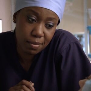 Chizzy Akudolu Instagram - 12 years ago, we said ‘hey’ to Mo.
Holby changed my life and it’ll always be one of my favourite jobs ❤️