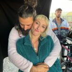 Chloé Jouannet Instagram - TODAY💜 allez voir cette série. Elle a été faite par des gens supers. J’en suis fière. Au fur et à mesure des épisodes le ton change et j’ai hâte de vos retours. Bravo à toute l’équipe pour son travail. 🎢🎬 @primevideofr