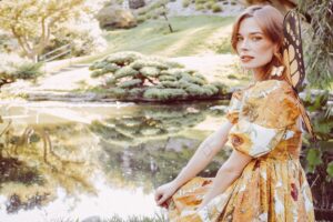 Chloe Dykstra Instagram - Move over Charles, there’s a new monarch in town

📸: @ari_the_faery
