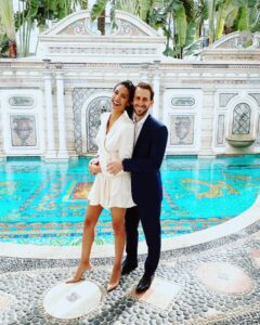 Actress Chloé Mortaud HD Instagram Photos and Wallpapers September 2023