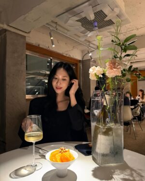 Cho Lee-hyeon Instagram - 무려 한달전🥂🍧