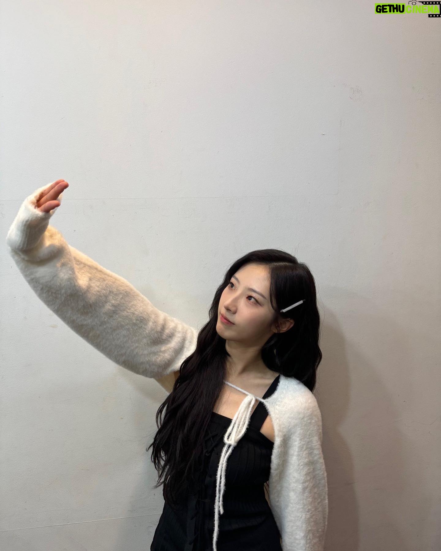 Cho Ha-seul Instagram - Music Studio 81.8Hz
