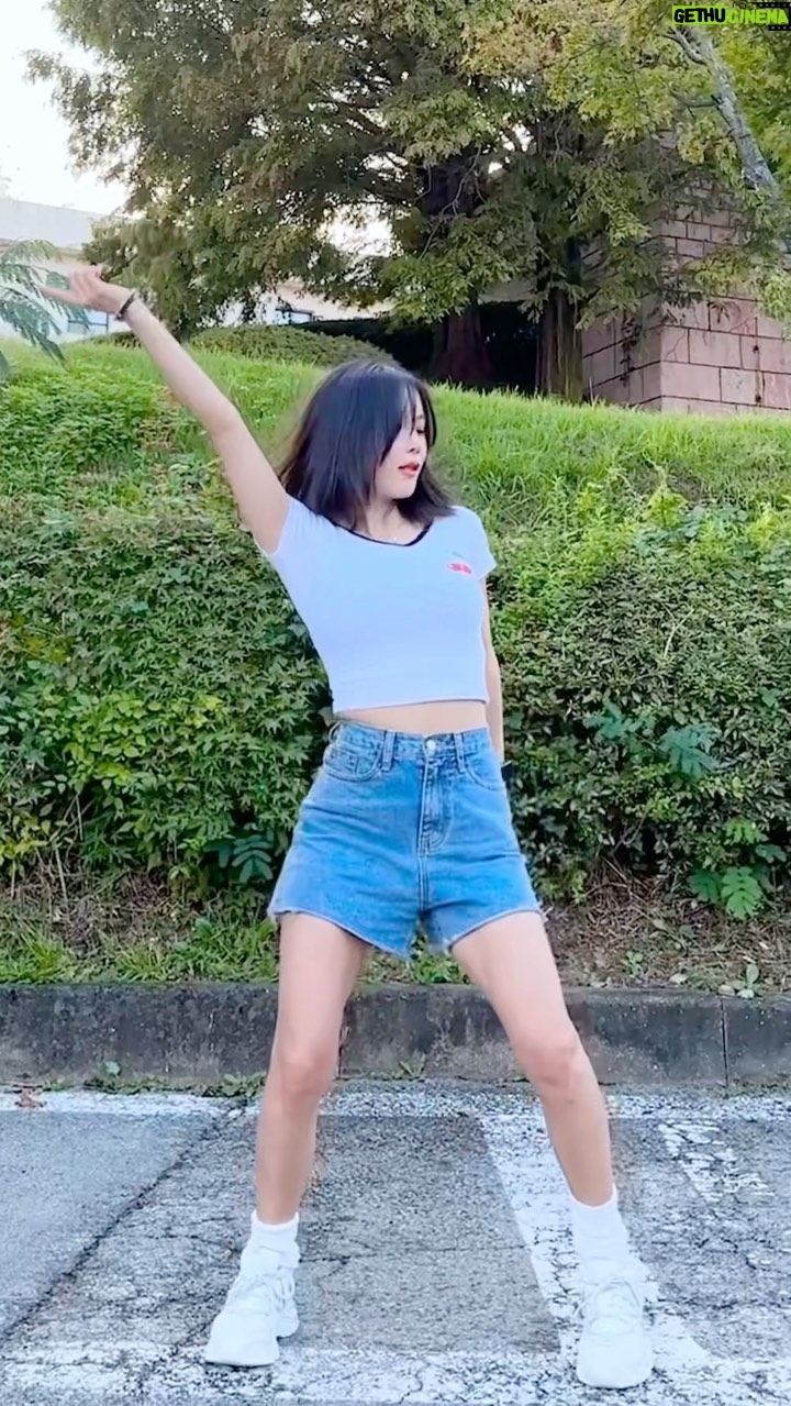 Cho Hyun-young Instagram - #fastforward
