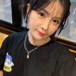 Cho Hyun-young Instagram - 팬미팅 한지 얼마 되지도 않았는데 울 조렝이들 왜케 보고싶띠..🥲💗