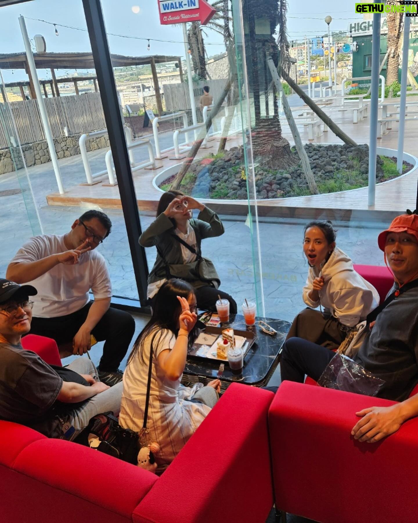 Cho Yeo-jeong Instagram - @highentfamily 💗