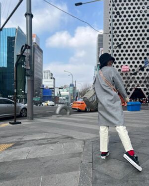 Cho Yeo-jeong Instagram - 고스란히 몸무게로 남은 나날들. 🤣

#먹는게남는거다 #몸무게로남는거다