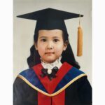 Cho Yeo-jeong Instagram - 드라마소품사진 찾다가 쓸만한 소품용사진은 못찾고😆 #유치원졸업사진 #상당하다볼통통 #갑자기나이실감으로이어짐 #약간의현타무엇
