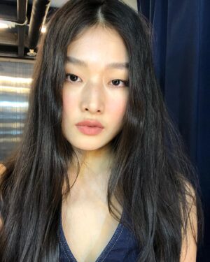 Choi A-ra Instagram - 🚀🚀🚀