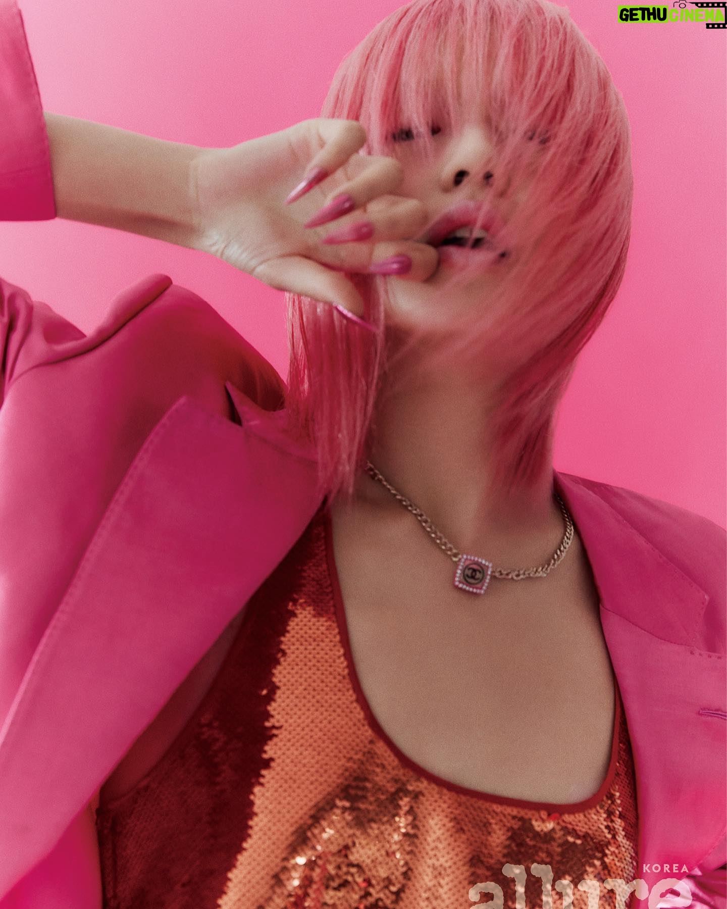 Choi A-ra - 5.9K Likes - Pink matter🎧