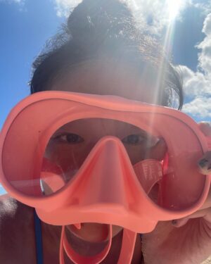 Choi A-ra Instagram - Waikiki on the beach🍹