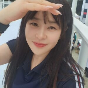 Choi Kang-hee Instagram - 좋아하는 사람들과 필라
은이언니랑도 찍을껄... 지나고나니 아쉬워요..
테니스복은 진리.이때아님 못입죠.ㅎ
#휠라#화이트오픈#FILAKOREA