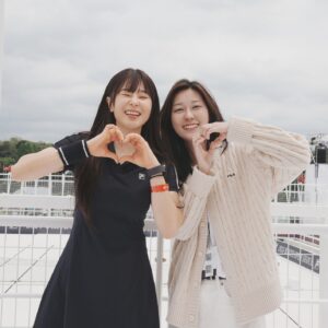 Choi Kang-hee Instagram - 좋아하는 사람들과 필라
은이언니랑도 찍을껄... 지나고나니 아쉬워요..
테니스복은 진리.이때아님 못입죠.ㅎ
#휠라#화이트오픈#FILAKOREA