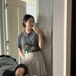 Choi Hee Instagram - 인천공항 도착하자마자 유모차를 안가져온걸 깨닫고 살짝 멘탈이 흔들렸으나.. 무사히 차선을 찾아 해결하고 ^^ ㅋㅋㅋ (진짜 진심 우리를 살린 윰차.. ㅋㅋㅋㅋㅋ ) 다섯살 예민보스 딸내미 모시고 다니며 가끔 울화통이 치미는 위기는 이 여행지 행복으로 가뿐히 넘기고 단둘이 비행기도 타고 일본 지하철도 타고.. 우리 둘에겐 잊지 못할 여행.. 🤍 다섯살은 좀 힘들고.. 한살 더 먹고 또 도전해봐야겠어요 ㅎㅎ 여러분 그리고 유모차는 꼭 챙기세요~~ㅋㅋㅋㅋㅋㅋㅋ