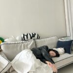 Choi Hee Instagram - 기절초풍 바빴던 이번 일주일 이게 모두 일주일만에 일어난 일이라고?👀 싶은… 셀렉스 콜라겐! 후기들이 올라오고 있어요 우선 맛있게 다른 음료대신 먹을 수 있어서 좋고 거기에 콜라겐 고함량, 세라마이드, 비오틴까지 채울 수 있어 너무 좋다고.. 기존 먹던거랑 함량차이가 크다고 하시네요😆😆😆 오늘이 가장 젊은 날~~~❤️‍🔥 하루하루 더 예뻐지자구요!
