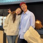 Choi Ji-woo Instagram - 📻🎧