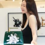 Choi Ji-woo Instagram - 🤍 #광고#Colombo#ColomboXArikLevy #콜롬보#콜롬보x아릭레비