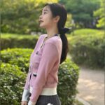 Choi Seol-hwa Instagram - #공구예정 비포 에프터 가져왔어요..! 일부러 포토샵 하나도 안했어요🧸 진쫘 보여주고싶지 않은 모습들이지만..😊 저는 볼꺼짐도 있었고 광대에 살이 많은 편이라 무거워서 쳐짐도 좀 있고 턱 하부에 뭉통거리는 살들도 있었어요! 그래서 소개 받아서 작은얼굴 마사지 받으러 갔다가 하이퍼라는 레이저리프팅 기계가 있는데 울세라와 비슷한 효과가 있는데 훨씬 저렴해서 두가지 관리 한 번이 받고 턱 하부 살과 볼꺼짐 개선돼서 바로 그 다음주에 또 받으러 갔잖아요! 효과가 너무 좋은게 어제 엄마가 제 얼굴 오랜만에 보고 변했다고 하도라고요. 진짜 200% 만족‼️ 어제까지 네고 하다가 최대 33%까지 할인 받아왔어요😍😍 너무 다행이에요ㅠ 저에게도🩵 1-2주에 1회씩 무조건 가야겠어요! 위치는 청담동이에요! 황금희 에스테틱 작은얼굴관리 하어퍼 레이저리프팅 6/3~6/7까지 공구하니까 관리하는거 좋아하시는 분들 무조건 겟하셔야할 타이밍🩵