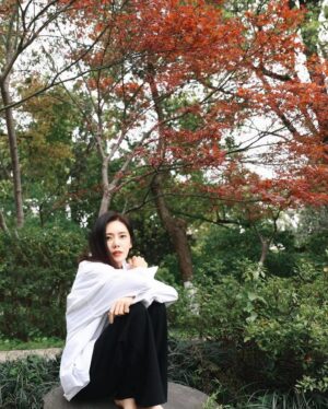 Choo Ja-hyun Instagram - 모두 즐거운 주말 보내세요~