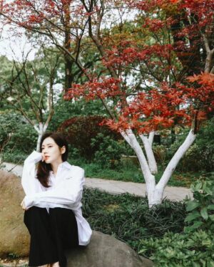 Choo Ja-hyun Instagram - 모두 즐거운 주말 보내세요~