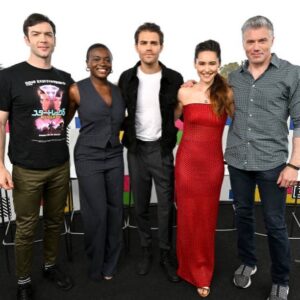 Christina Chong Instagram - San Diego Comic Con 2022! 

Never ask me to not do something  @paulwesley - IYKYK. 

It’s like asking a child not to touch the chocolate cake 👀

Styled by @olgatimofejeva 

💄 @aaronpaulbeauty 
💇🏻‍♀️ @erikavanessa 
👗 @missoni 
💎 @tabayer 
👠 @gianvitorossi 

Thank you to @beachcomer22 for the love and support ❤️

#SDCC #SNW #strangenewworlds