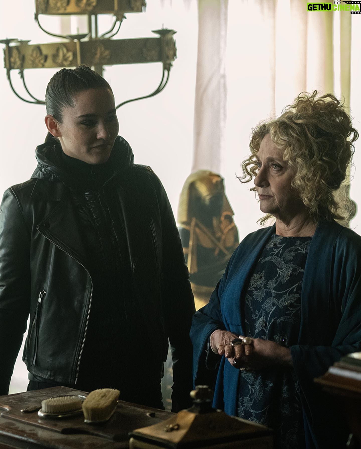 Christina Chong - 15.3K Likes - Ep 3. Tomorrow and tomorrow and tomorrow - OUT NOW!
Slide 1 - This is what is was like working with @paulwesley
Before every scene we’d need some time to get the giggles out of the way. So now you know the story behind those ‘serious’ promo shots 😂. Apologies (again) to all the cast and crew who patiently waited for us to sort ourselves out - everyday! 🤣 And thanks for making it so fun @paulwesley You’re the best Kirk 😜
Slide 2 - Team Poutine!! The lovely and talented @adelaidekane joined us on our escapade and it was an absolute delight to share the screen with her 🥰
Slide 3 - And getting the opportunity to work with #CarolKane 👀👀👀 Not only is she the nicest woman, she’s the funniest 😆 Again, it was me (and Paul) devastated that I couldn’t not laugh (off camera) in all her close ups 👀 You just can’t trust me to not crack up 🤦🏻♀️ Sorry Carol!!!
Thank you @reed_dave for your excellent script, @arrow.photos for your on point direction, @andreaheldman for getting makeup down to 20 minutes 😂, costumes for keeping us as warm as possible in -17C, @widgetfactoryco for your invaluable support and for this incredible opportunity that @ajgoldsman1629 and @alonsomyers
gave me 🥹🙏🏻
Thank you @startrek @startrekonpplus @paramountplus @paramountplusuk @secrethideoutco
and the whole cast and crew 🙏🏻🙏🏻
I really hope you guys have as much fun watching this episode as we all had filming it.
Thank you for watching 🙏🏻❤️