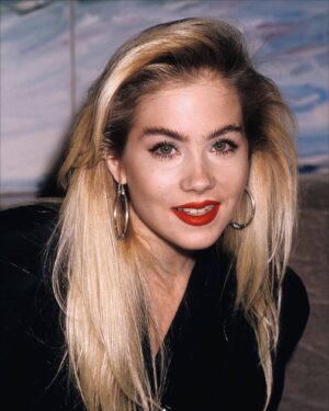 Christina Applegate Instagram - 🌙