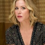 Christina Applegate Instagram - ✌️