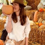 Christina Chang Instagram - Happy Fall Ya’ll! Being around all these little guys brought such a smile to my heart. It’s hump day so go slow, be kind, and true. You got this 💛🍁 #autumn #fall #pumpkins #gourds #healing #humpdayvibes