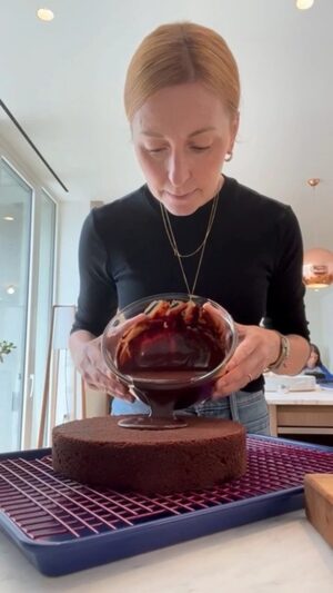 Christina Tosi Instagram - #BAKECLUB mirror cake! a power move if we've ever seen it! Get the recipe at milkbarstore.com/bake-club