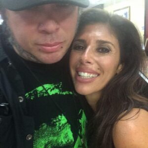 Christine Elise Instagram - Happy Birthday 
Felissa Rose!!!!!!
🎈🔪🎂🎈
#Felissarose @felissarose123
