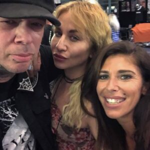 Christine Elise Instagram - Happy Birthday 
Felissa Rose!!!!!!
🎈🔪🎂🎈
#Felissarose @felissarose123