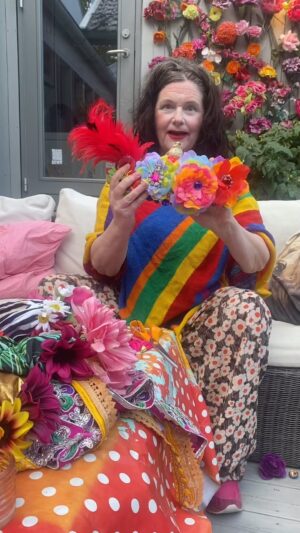 Christine Koht Instagram - Nå er det PRIDE❤️🧡💛💚💜💙