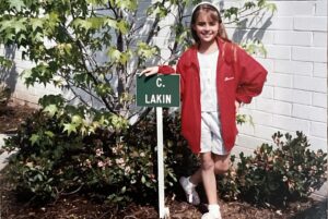 Christine Lakin Instagram - 1991 #BTS of the “Step By Step” pilot. These jog any memories!? Episode 1 out now @keananandlakin 🎞️