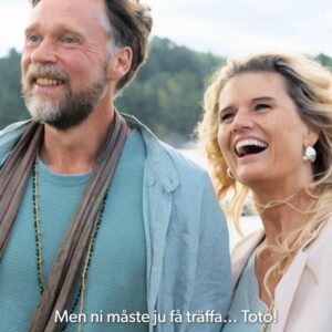 Christine Meltzer Instagram - PREMIÄR IDAG 🔆 !!!!

Darlings, glitter och konfetti för idag är det PREMIÄR för
säsong 6 (!!!) av sommaren med släkten på @discoveryplusse 

In å kika för redan nu ligger
där 4 sprillans nya avsnitt 🔆🔆🔆

Vi ses där!
PUSSSS!
🎉🥳🎊