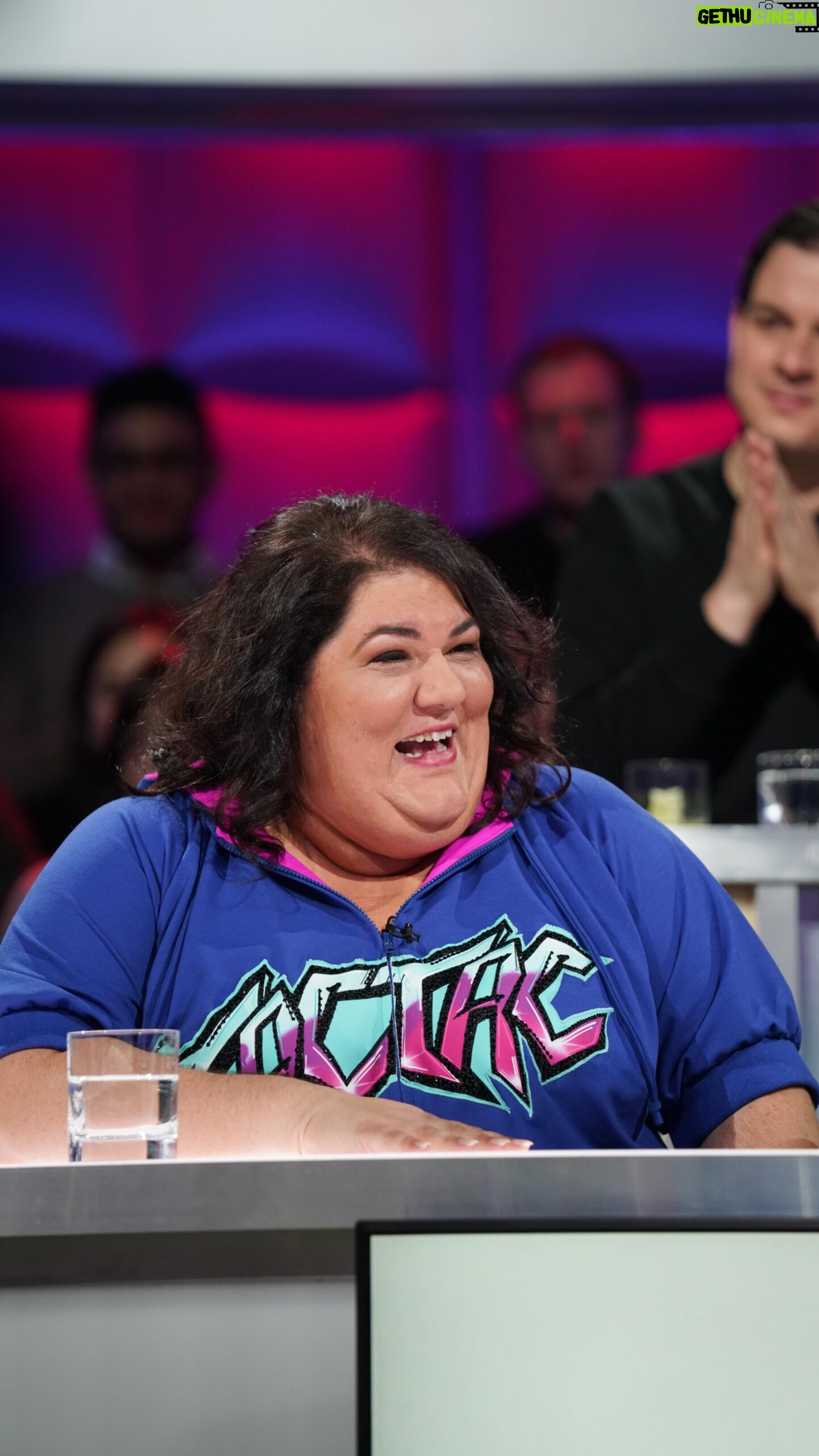 Christine Morency - 10.7K Likes - «La grossophobie c’est la seule forme de méchanceté qui est encore autant acceptée» -Christine Morency
#TLMEP #christinemorency #grossophobie