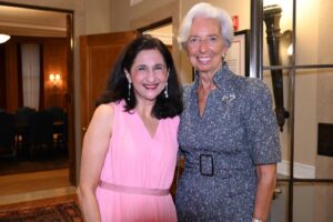 Christine Lagarde Instagram - It was gratifying to see Minouche Shafik, the first-ever woman President of @columbia University being inaugurated in NYC.

📸 by Columbia University