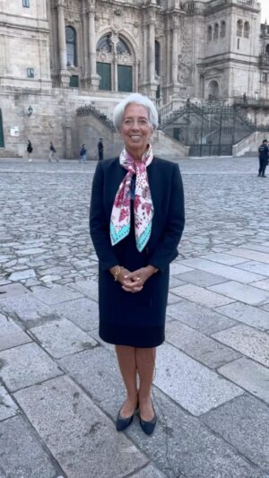 Christine Lagarde Instagram - Good morning from Santiago. Yesterday, we decided to raise interest rates to reinforce our progress towards euro area price stability.

Today I’m here for the Eurogroup and Eurofin meetings under Spanish presidency. I’m looking forward to good discussions at today’s meetings.