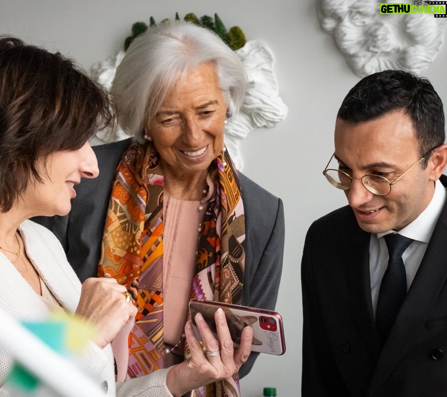 Christine Lagarde Instagram - I was happy to welcome Mike Josef, the Lord Mayor of the City of Frankfurt am Main, to our main building this afternoon. These meetings give us the opportunity to discuss our common priorities.